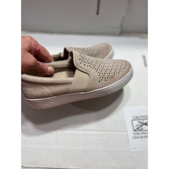 Vionic Kani Laser perforated design shoes women size 7 - Picture 3 of 9